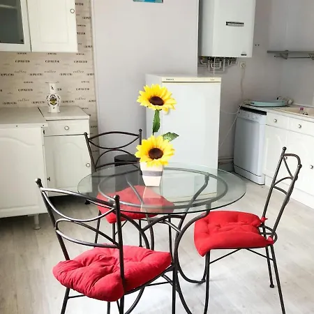 Appartamento Duplex Au Pays De La Faience Desvres